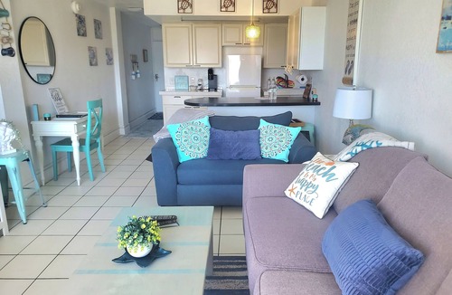 Silver Terrace Condo | *"Beachside Bliss: Ocean Views & Endless Fun in Daytona!"*