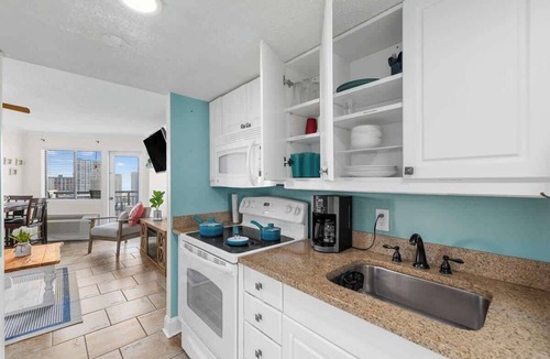 Myrtle Beach Apartment | Beachside Bliss: Private 1-Bedroom Hideaway