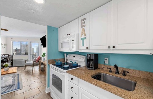 Myrtle Beach Apartment | Beachside Bliss: Private 1-Bedroom Hideaway