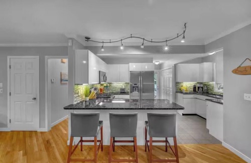 Westbrook House | Beachside Bliss w/Game Room, Gym & Golf Green