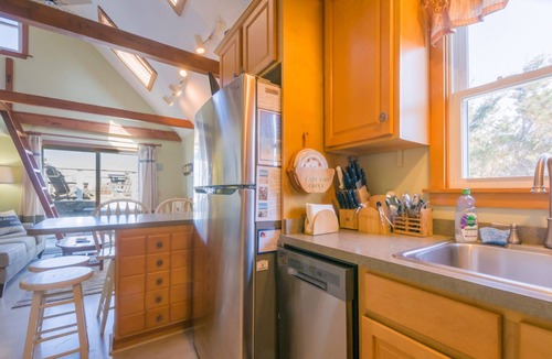 East Sandwich Cottage | Beachside Bliss with Skylights & Fireplace