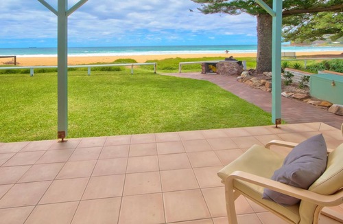 Avoca Beach Villa | Beachside Bungalow #4