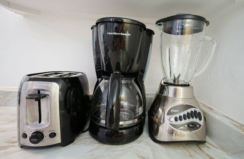 Lauderdale Beach House | Beachside Cottage, direct Ocean Access