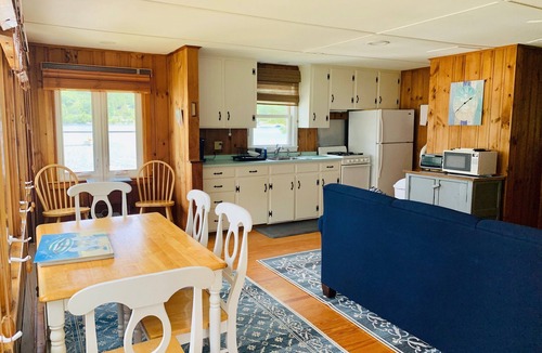 Bristol Cottage | Beachside Cottage on Newfound Lake