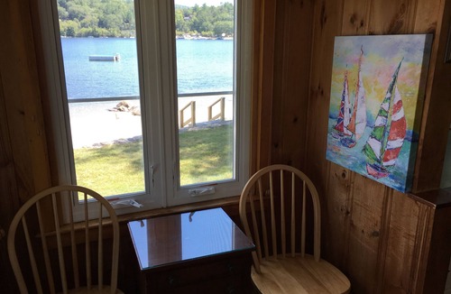 Bristol Cottage | Beachside Cottage on Newfound Lake