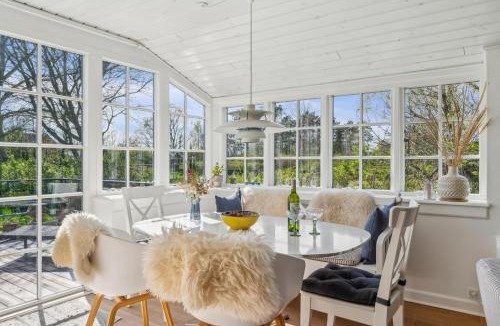Handrup Strand House | Beachside Cottage With Sea View And Cozy Outdoor Shelter