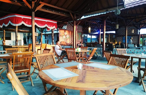 Gili Air Cottage | Beachside cottages with diving facilities