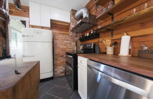 South Colby House | Beachside Escape w/Kayaks | Access to Seattle