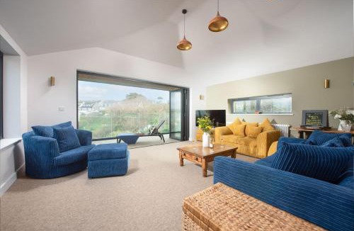 Porth House | Beachside