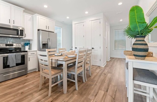 Jacksonville Beach House | Beachside Home: 3 En Suites, Views, Bikes, Firepit