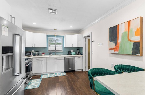 Deerfield Beach House | Beachside Luxe: Pool BBQ Spa