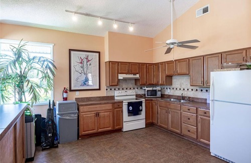 Bethune Beach Condo | Beachside Luxury Condo – Bethune Beach Gem