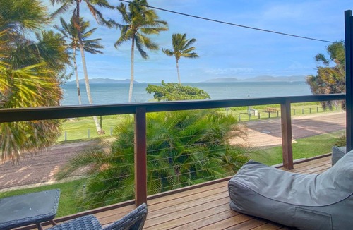 Nelly Bay Apartment | Beachside Palms Unit 2