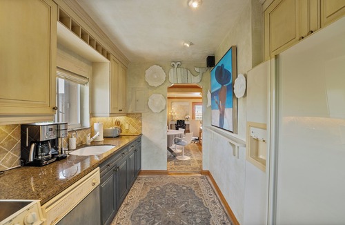 Deerfield Beach Villa | Beachside PH Ocean Blvd. Ocean 100 Ft.