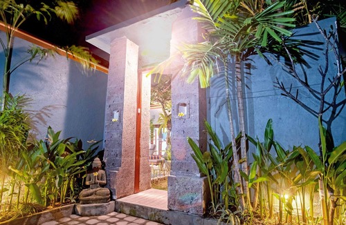 Laksmana Villa | BEACHSIDE Seminyak - Villa Ellen - SENSATIONAL REVIEWS - 250metres to the Beach
