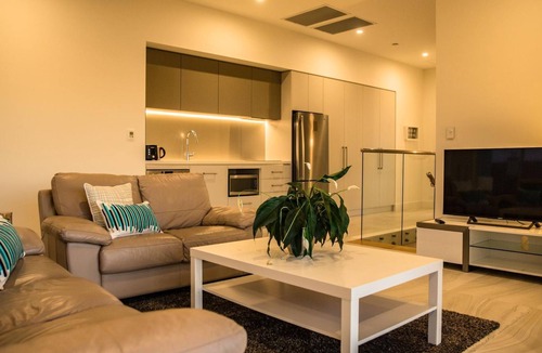 Largs Bay Apartment | Beachside Sunset Vista Adelaide - couples getaway