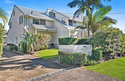 Sunrise Beach House | Beachside Townhouse