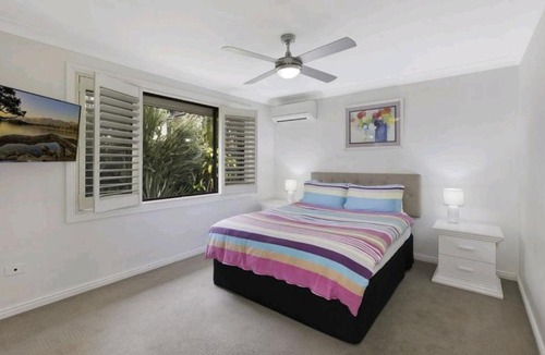 Umina Beach Villa | Beachside Villa Ettalong Beach
