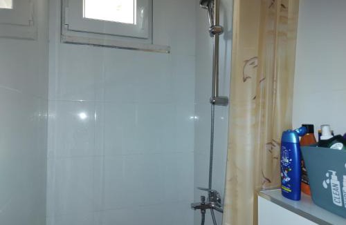 Cove Makarac (Milna) Apartment | Beachside Villa Marko