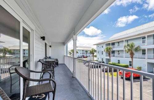 Seagrove Beach House | Beachside Villas 122- Sun for the Roses