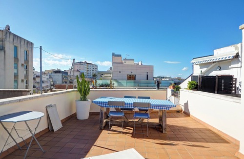 Sitges Town Center Apartment | Beachstyle Penthouse by Hello Homes Sitges
