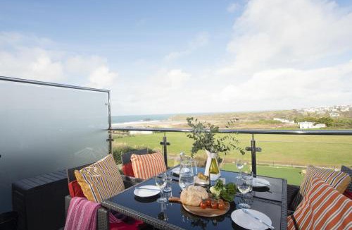 Crantock House | Beachview Apartment 8, Crantock,Newquay