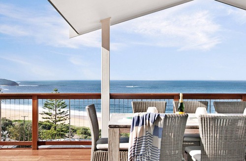 Killcare House | Beachviews at Killcare