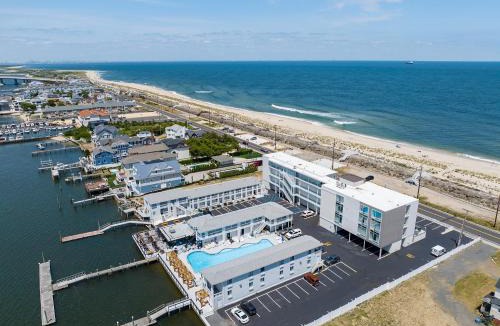 Sea Bright Hotel | BeachWalk at Sea Bright