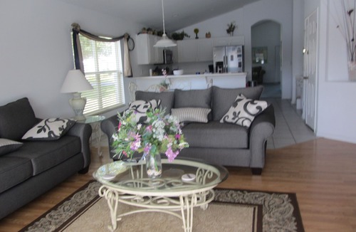 Beachwalk Isles Villa | Beachwalk Isles Executive 4 Bedroom Lakeside Pool Villa