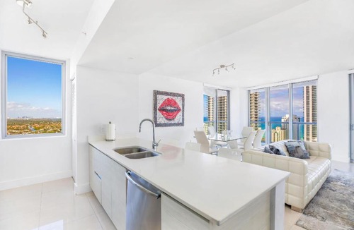 Hallandale Beach Apartment | Beachwalk Resort 2902