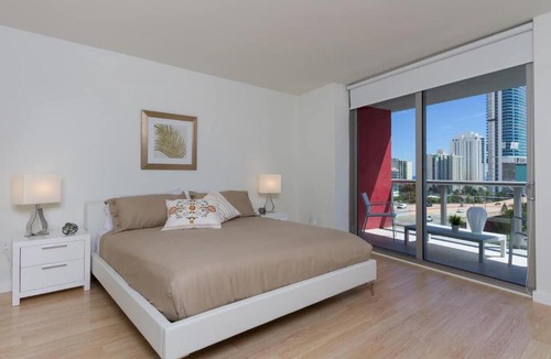 Hallandale Beach Apartment | Beachwalk Resort - Luxurious & Spacious 3/3 Condo