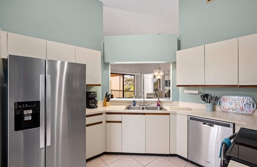 North Naples Condo | Beachwalk - William Raveis Rentals