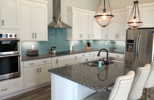 Bonita Springs House | Beachwood House with Pool - New Construction