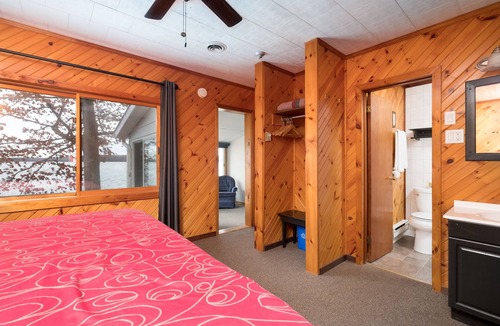 Deer Bay Resort | Beachwood Resort