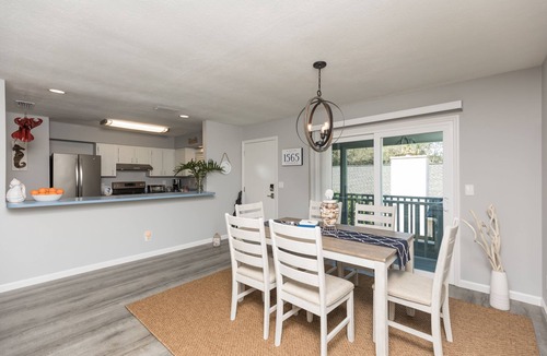 Coquina Gables Apartment | Beachy Getaway–Cozy, Clean & Equipped w/All Essentials! Relax, Enjoy & Refresh!