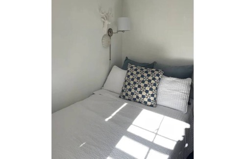Rockaway Beach Cottage | Beacon Barque ~ Hand built by Oregon ship builder
