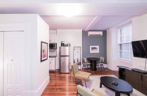 Beacon Hill Apartment | Beacon Hill Boutique