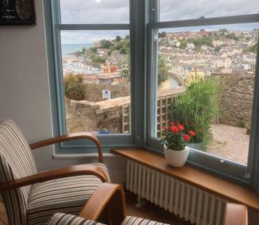 Brixham Bed & Breakfast | Beacon House B&B Brixham