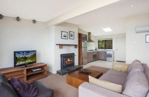 Skenes Creek Resort | Beacon Point Ocean View Villas