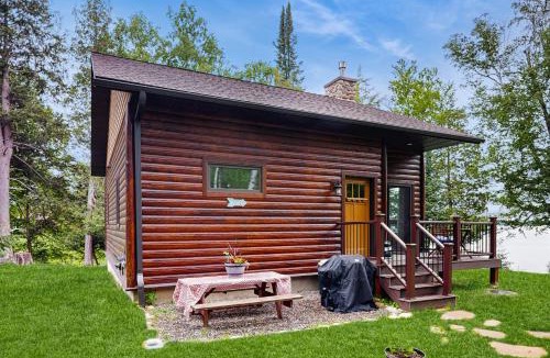 Presque Isle House | Beacon Point