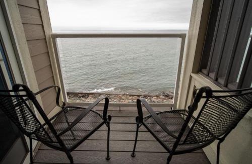 Endion Resort | Beacon Pointe on Lake Superior