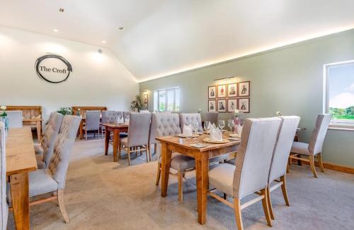 Upper Battlefield Resort | Beaconsfield Park