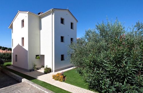 Brulo Apartment | Beakovic No.4 with Sea View