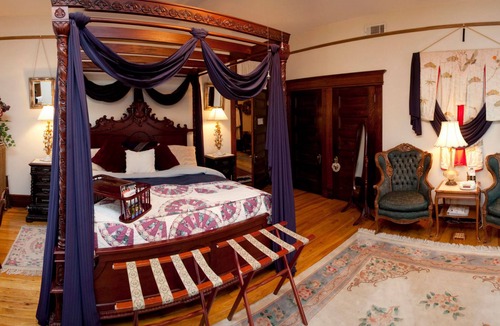 Alton Bed & Breakfast | Beall Mansion An Elegant Bed & Breakfast Inn