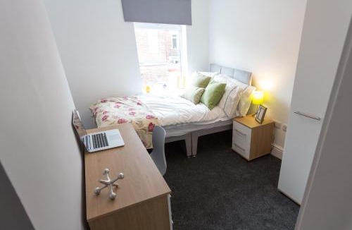 Warrington House | Beamont House