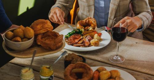 Oxford Hotel | Bear and Ragged Staff