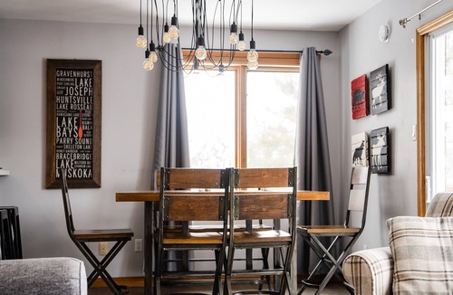 Gravenhurst Cabin | Bear Chalet at Club Muskoka