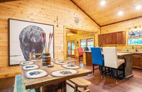 Hidden Lake House | Bear Claw Lodge