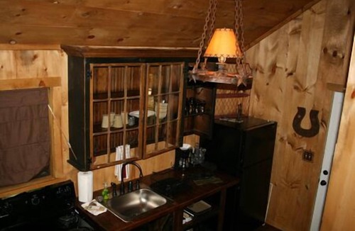 Walnut Shade Cabin | Bear Creek Lodge Cabin Resort