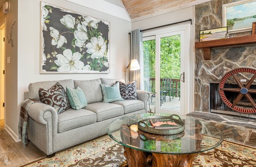 Eatonton House | Bear Creek Quiet and Secluded!